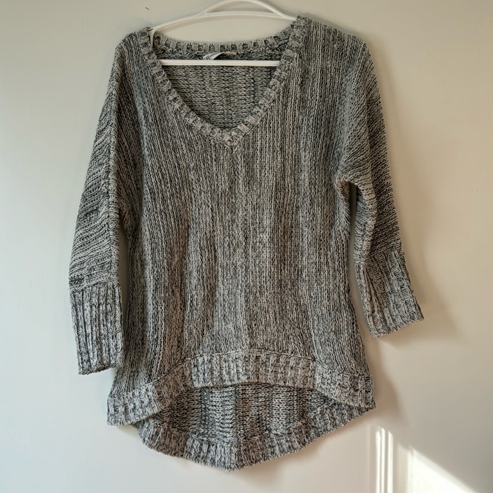 Ricki's Gray Knit Sweater Size M
